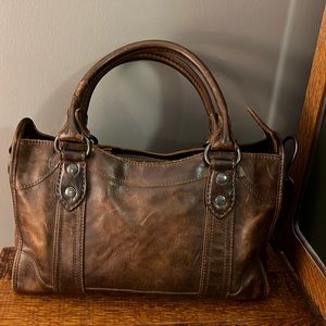 FRYE MELISSA Distressed Leather Brown/Cognac Shoulder Bag.